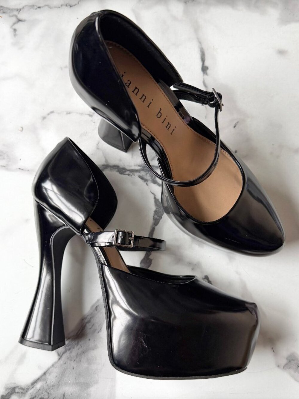 Gianni Bini Quincy Black Patent Platform Mary Jane Pumps Size 9